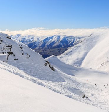 Things to do in New Zealand The Remarkables New Zealand Discovering Destinations 370 x 380